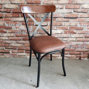 Ghế nhà hàng chữ X khung sắt mặt đệm